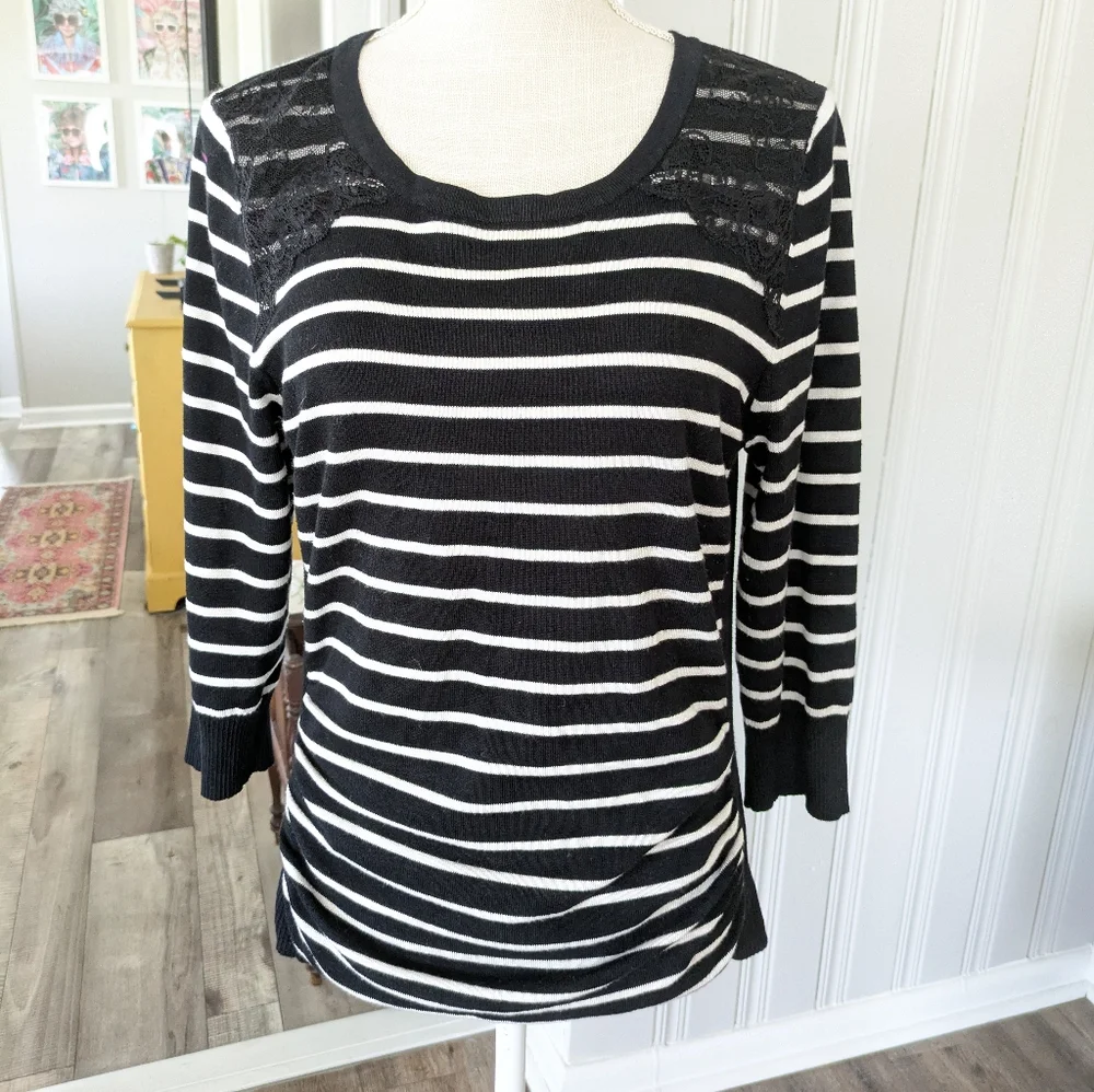 IZ Byer Sweater 3/4 Sleeve Striped‎ Black & White Lace Shoulders Women’s